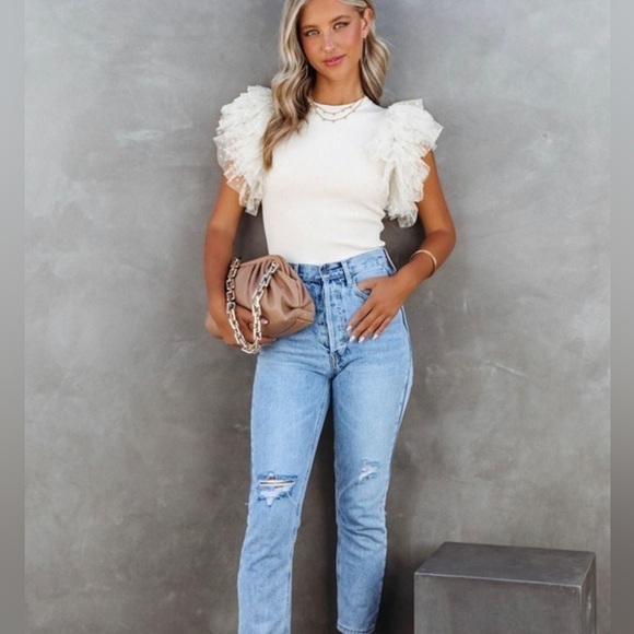 Blu Trends Tops - White Ribbed T-Shirt w/Organza Sleeves